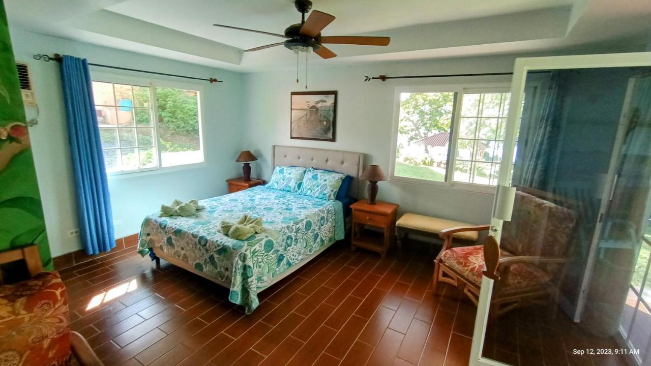 Villas At Gone Fishing Panama Resort โบกา ชิกา ภายนอก รูปภาพ